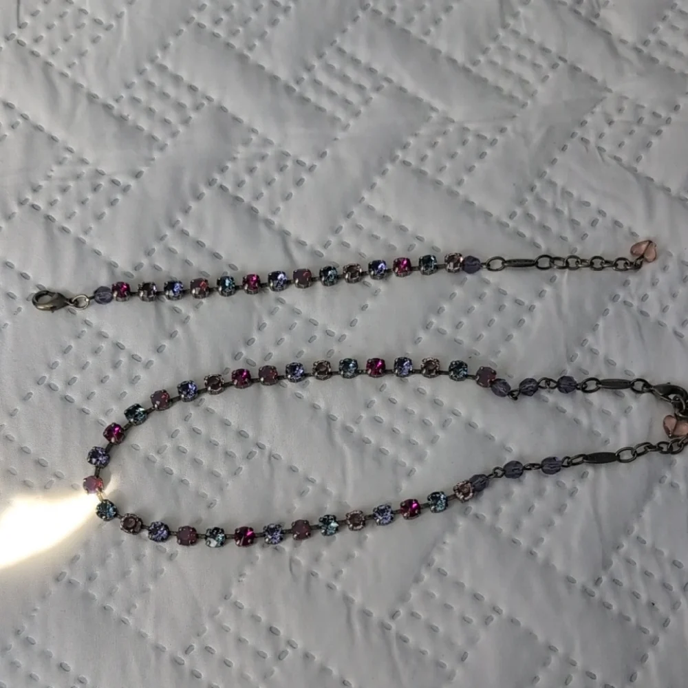 Sabika Necklace and Bracelet Set - Picture 6 of 6